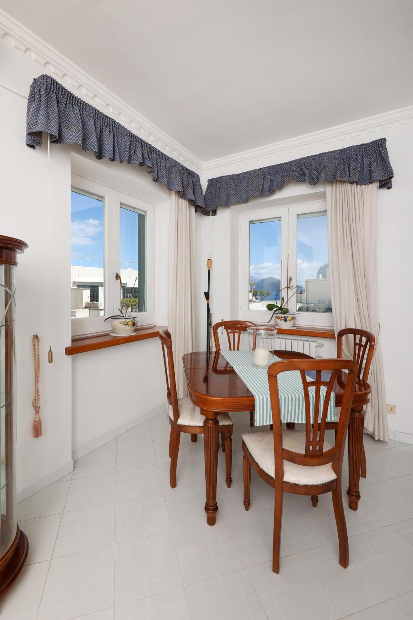 Casa Mavi Apartment *